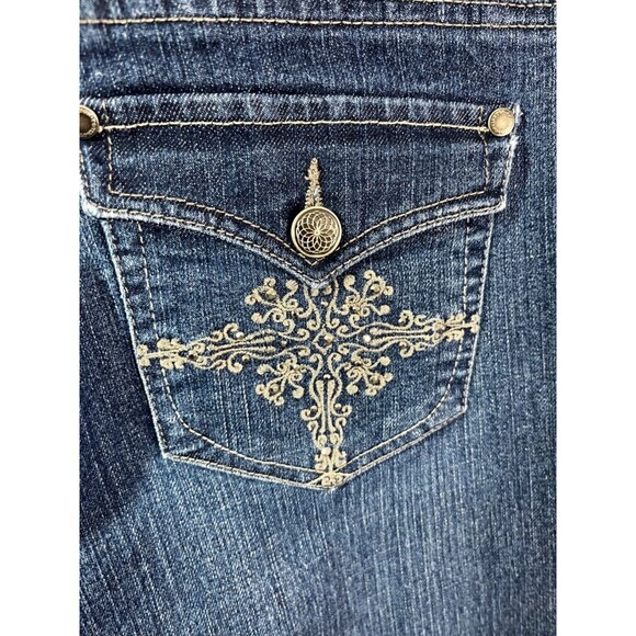 Covington Petite Women's Jeans Straight Leg Size 12P Embroider Pockets (short) - Picture 6 of 7